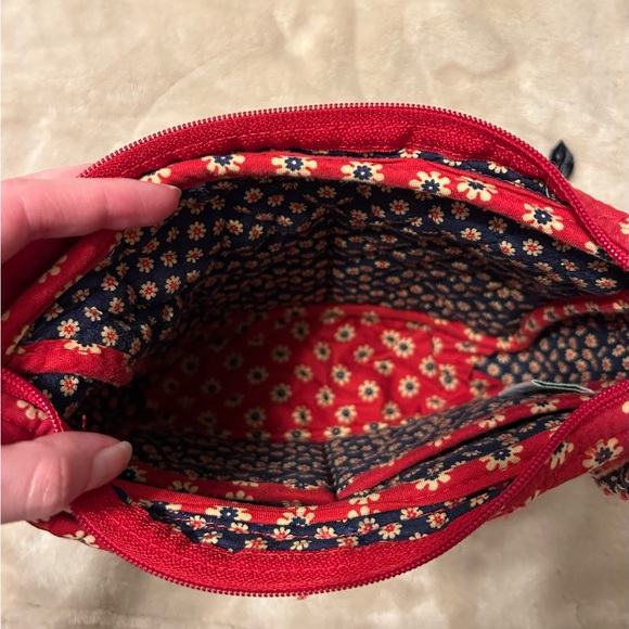 Vera Bradley - Picture 8 of 11